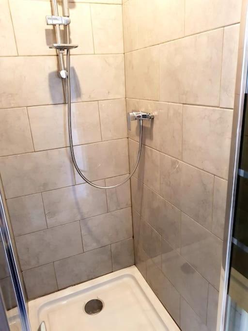 Appartamento Le Jeanne 4/6 Couchages, Wifi, Sanctuaire Lourdes Esterno foto
